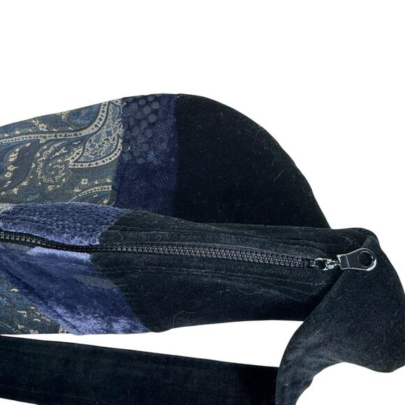 Koos Of Course! Vintage Mixed Fabric Velvet Tapestry Zippered Shoulder Bag - Picture 4 of 7